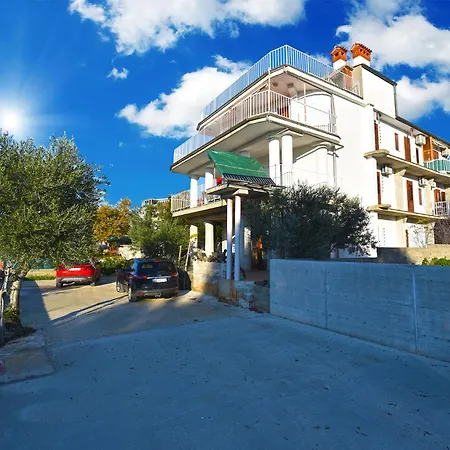 Marko & Noa 2414 Apartman