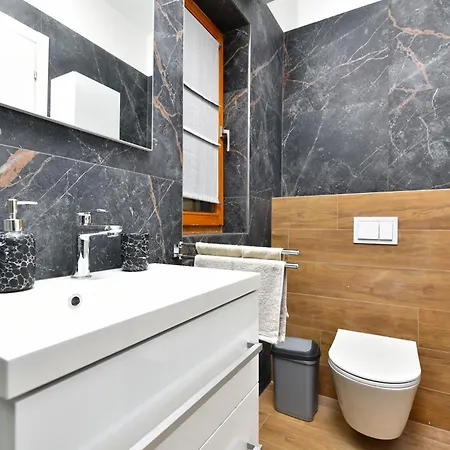 Marko & Noa 2414 Apartman *